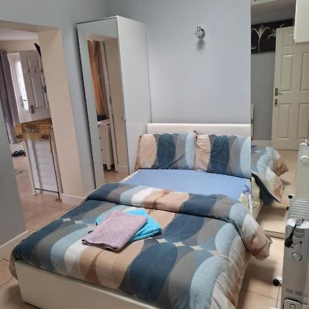 Luxury Apartment In Birmingham With Free Parking. Buitenkant foto